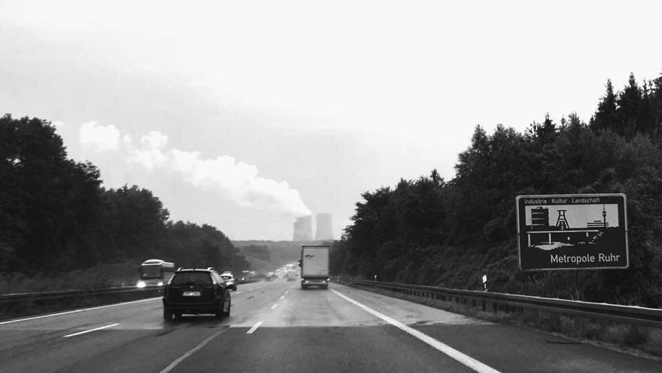 L'arrivée dans le Ruhrgebiet sur l'autoroute A2 en provenance de Berlin et Hannovre
